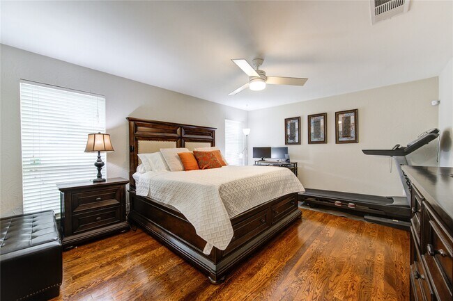 Building Photo - 12147 Ella Lee Ln