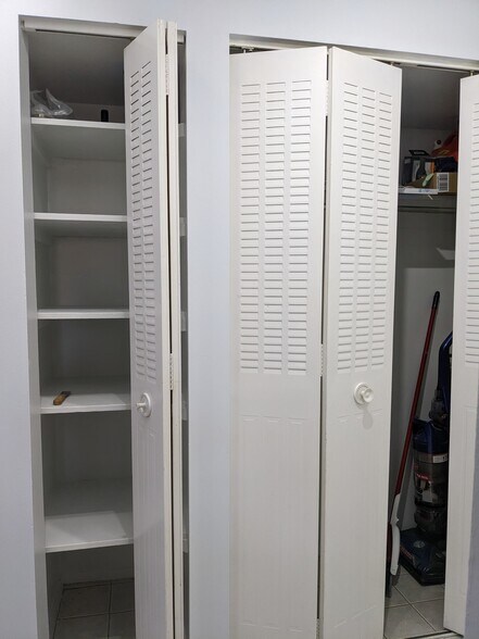 Building Photo - 12702 Veirs Mill Rd