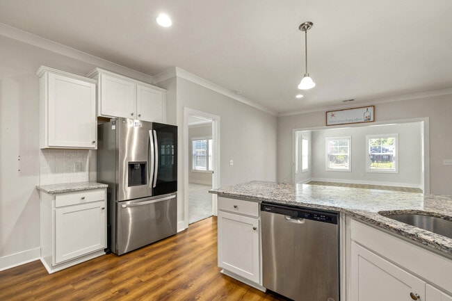 Building Photo - 2070 Hatteras Way