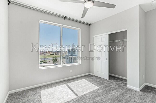 Building Photo - 23634 E 5th Pl