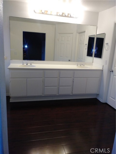 Building Photo - 33157 Leeward Way