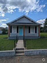 Building Photo - 1613 13th St