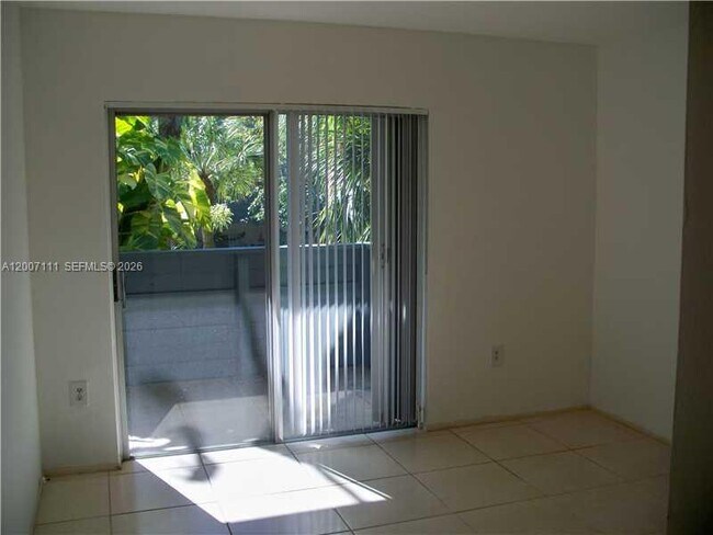 Building Photo - 8315 SW 72nd Ave