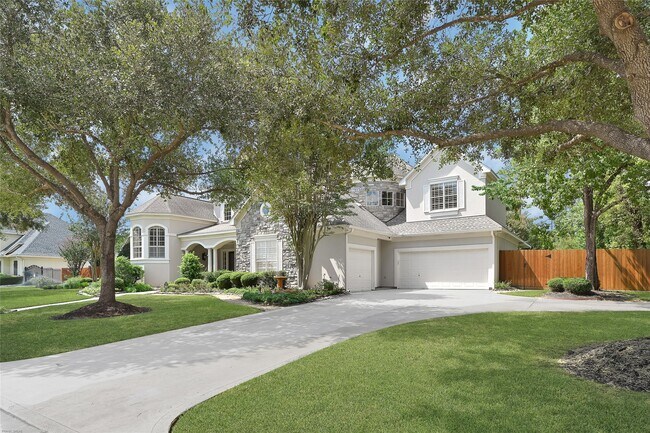 Building Photo - 15222 Hilltop View Dr