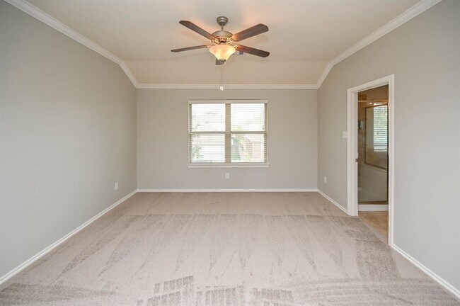 Building Photo - 6431 Calgary Woods Ln