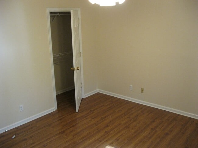 Building Photo - 133 Bordeaux Ln