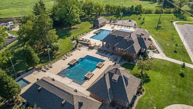 Building Photo - Executive Rental at The Villages at Wicklo...