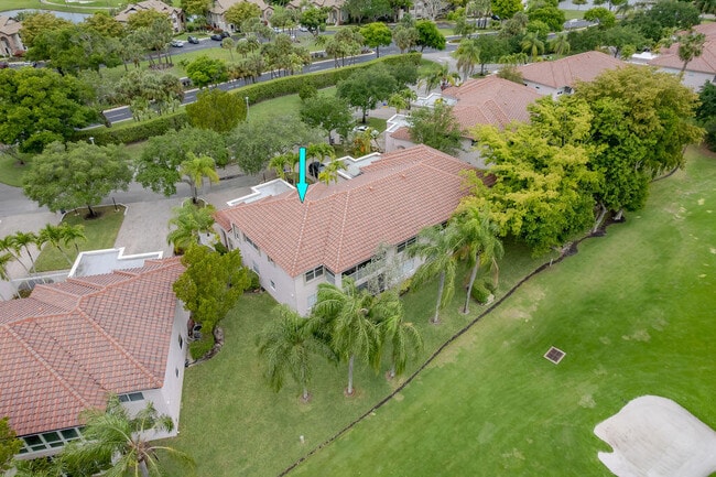 Building Photo - 8050 Aberdeen Dr
