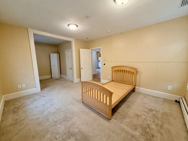 Building Photo - 59 Whitney Ave