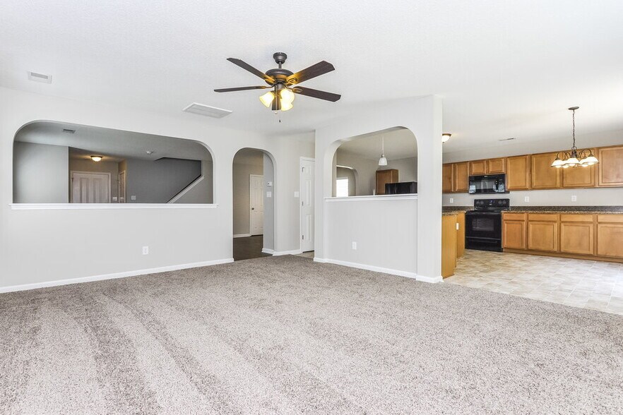 Building Photo - 182 Brookhaven Dr