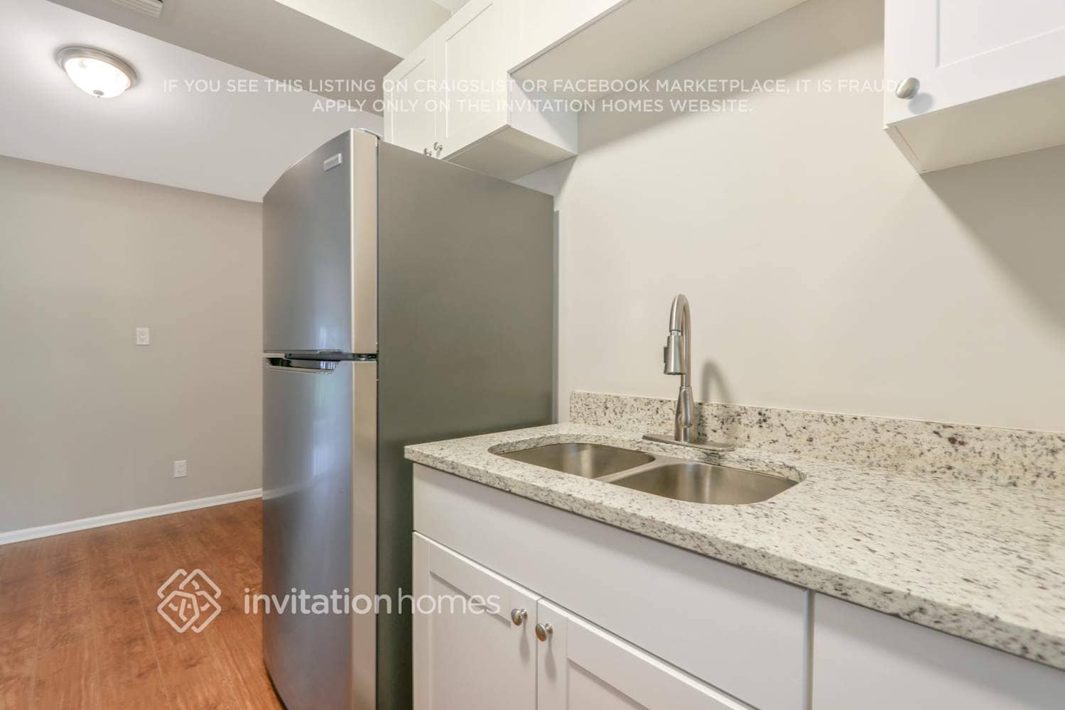 Building Photo - 306 Amana Ave