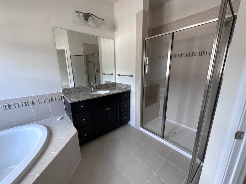 Building Photo - 6466 Walcott Ln