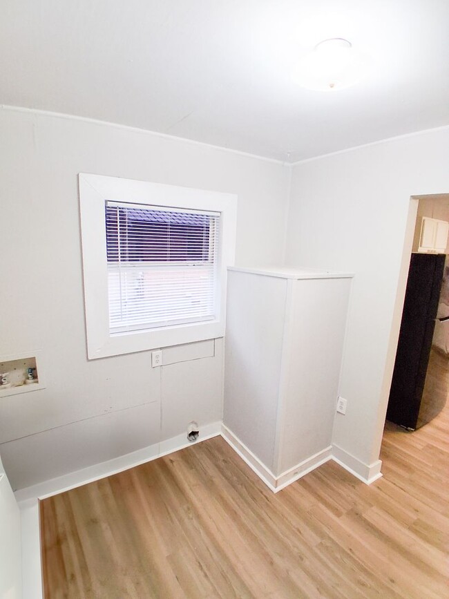 Building Photo - Charming 2BR/1BA Single Family Home in Gad...