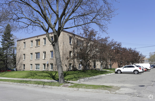 Building Photo - Columbia Park