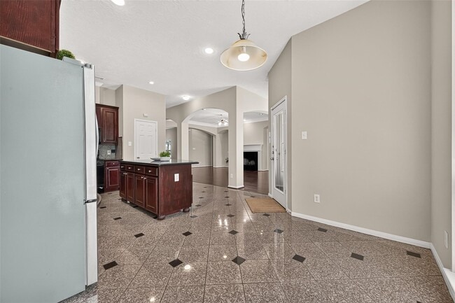 Building Photo - 1514 Coyote Hills Ln