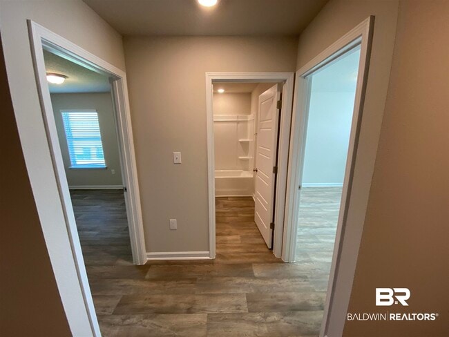 Building Photo - 8018 Irwin Loop