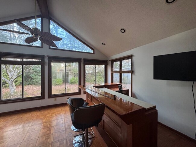 Building Photo - Long Leaf Acres