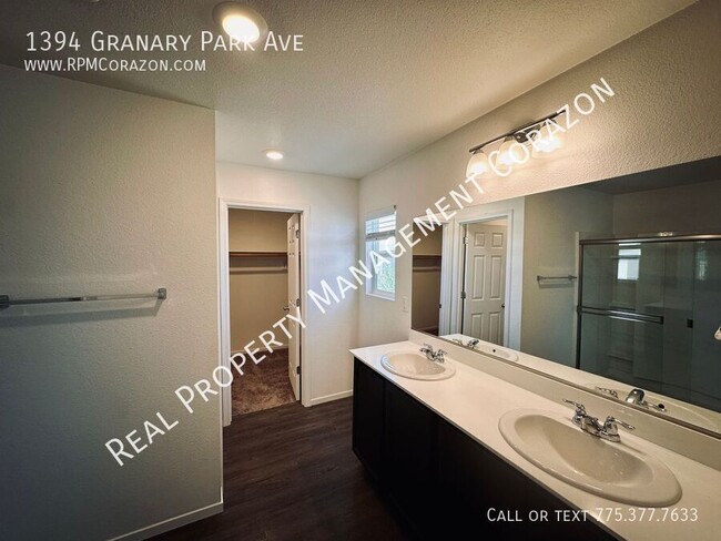 Building Photo - 1394 Granary Park Ave