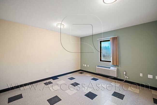 Building Photo - Inviting Cozy Studio With 1 Bath In Mountain Center!