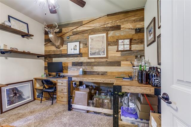 Building Photo - 3003 Lily Ln