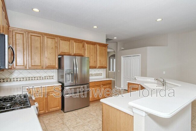 Building Photo - 8234 Barton Farms Blvd