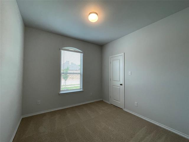 Building Photo - 5808 Utopia Dr