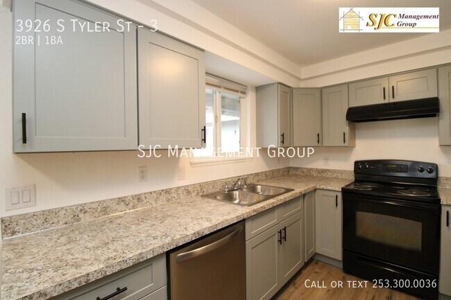 Building Photo - 3926 S Tyler St