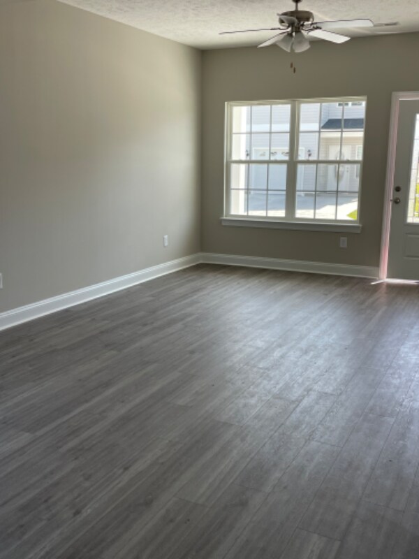 Building Photo - 307 Botany Bay Pl