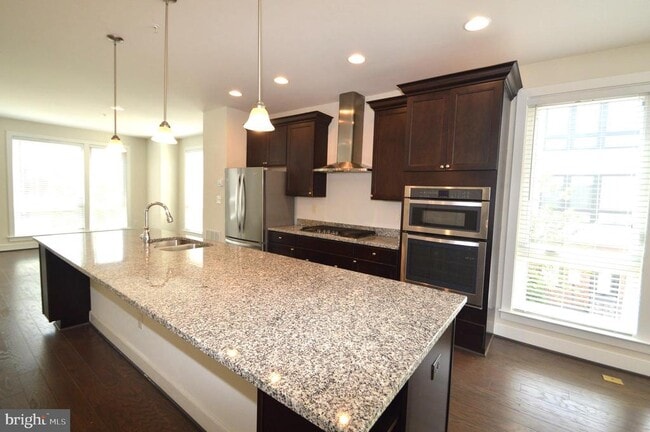 Building Photo - 408 Stabler Ln