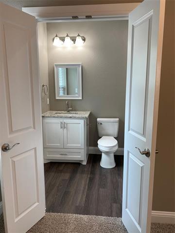 Building Photo - 422 W Coffin St