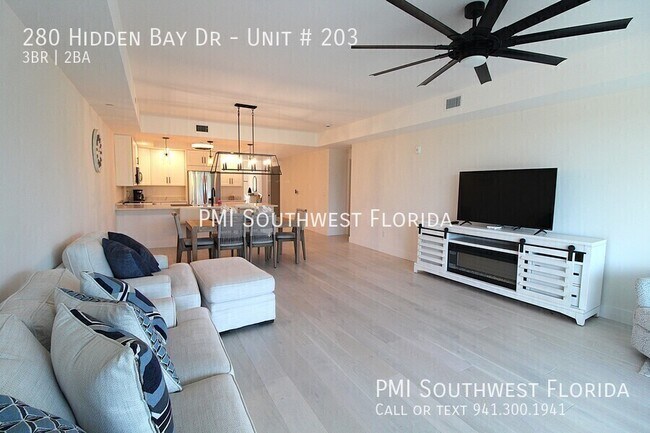 Building Photo - 280 Hidden Bay Dr