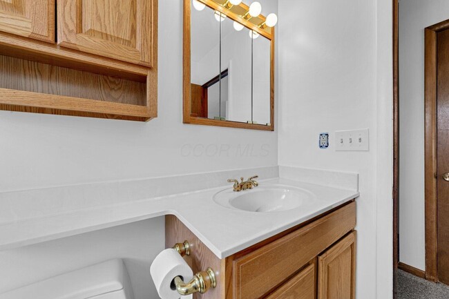 Building Photo - 49 Commanche Ct