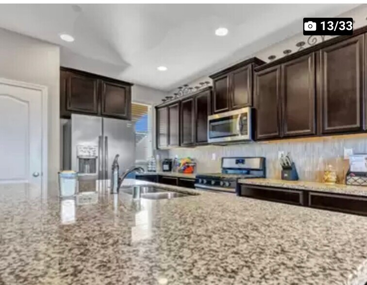 Building Photo - 112 Kodiak Dr