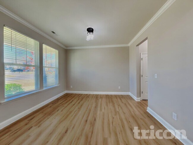 Building Photo - 50 Gallery Park Dr