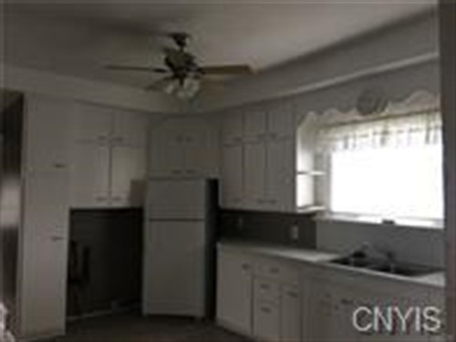 Building Photo - Apartment, Cross Property - Auburn, NY