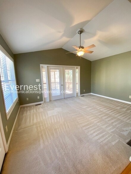Building Photo - 103 Winchester Ln