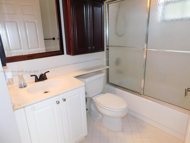Building Photo - 5283 Europa Dr