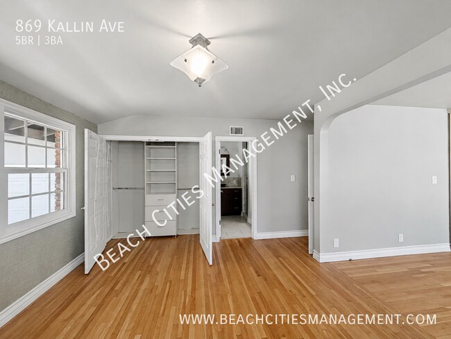 Building Photo - 869 E Kallin Way