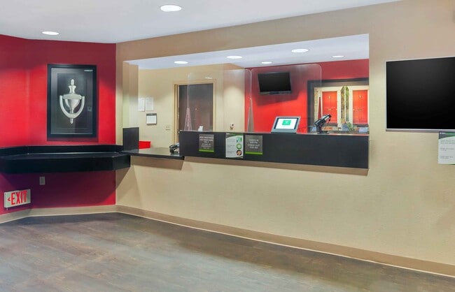 Building Photo - Furnished Studio-Los Angeles - Torrance Ha...