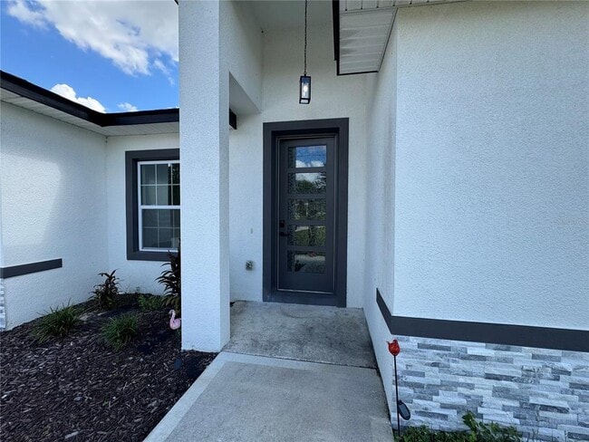Building Photo - 3039 SW 177th Lane Rd