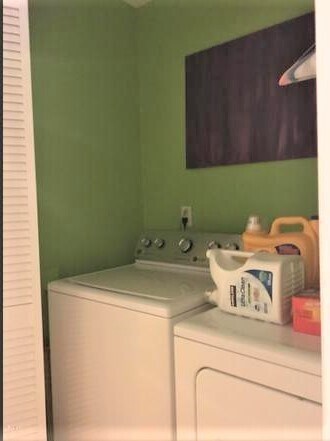 Building Photo - 2b/2b Resort-Style Camarillo, Ponderosa Creek Condo