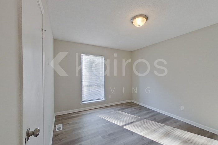 Building Photo - 1117 Moonglow Cir