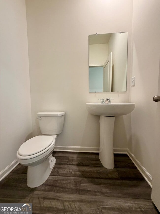 Building Photo - 1232 Fagiolo St