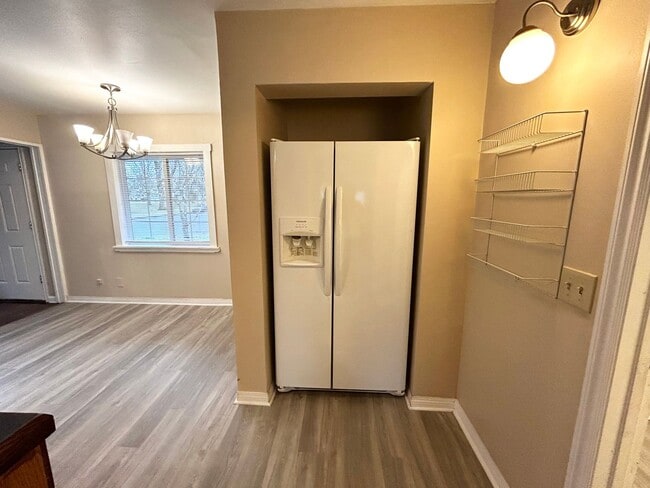 Building Photo - 3 Bedroom SE Portland Home!