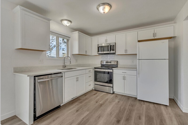 Building Photo - 5128 S 3760 W