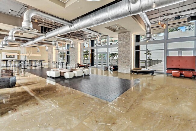 Building Photo - 690 SW 1st Ct