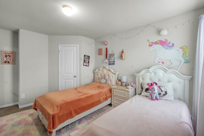 Building Photo - 3555 Cannon Dr