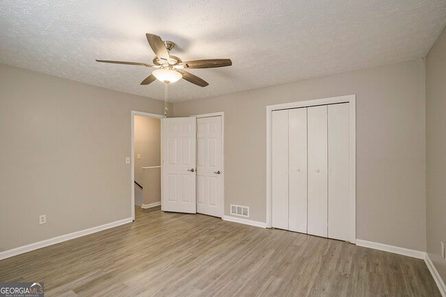 Building Photo - 9285 Cedar Ridge Dr NW