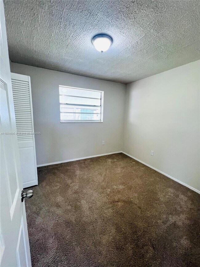 Building Photo - 15530 SW 295th Terrace