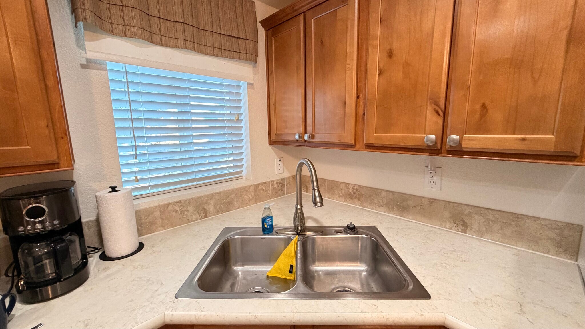 Building Photo - 1001 E Owens